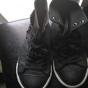 Levi's shoes